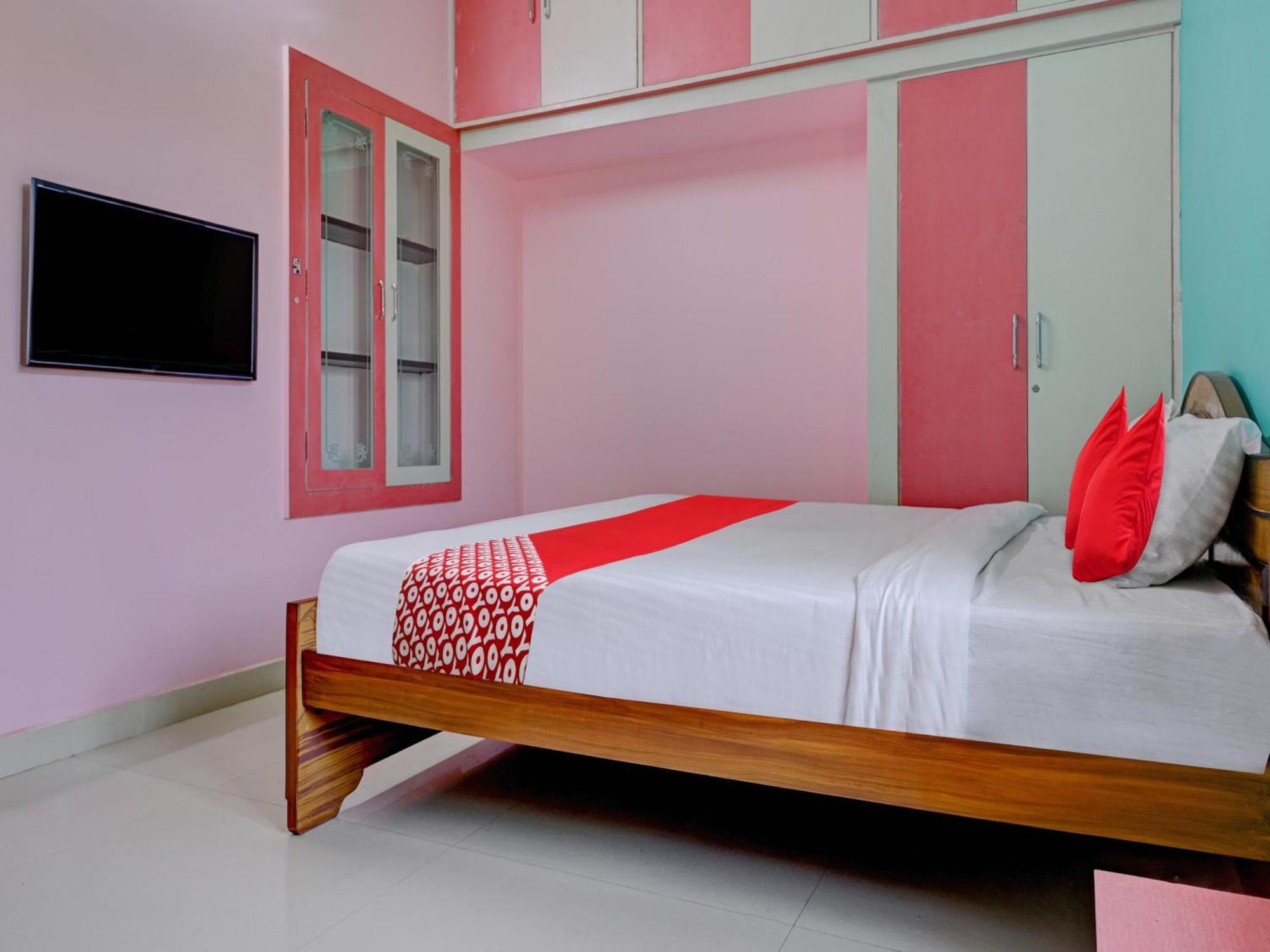 Hotel O Sharin Service Apartments Suramangalam Exteriör bild
